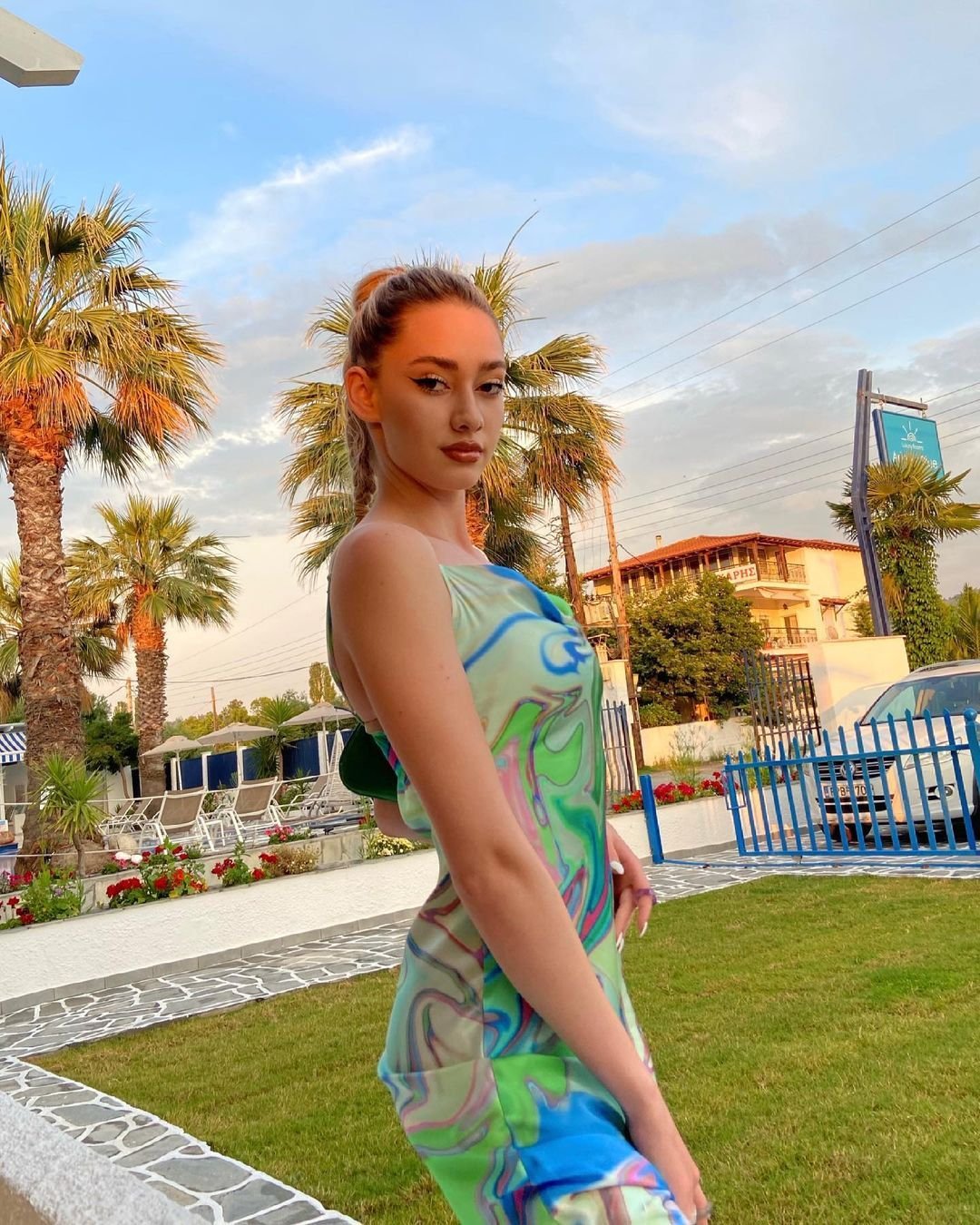 Una mai spectaculoasă decât cealaltă. Tricolorii s-au relaxat alături de partenerele lor, într-o celebră stațiune din Grecia _18