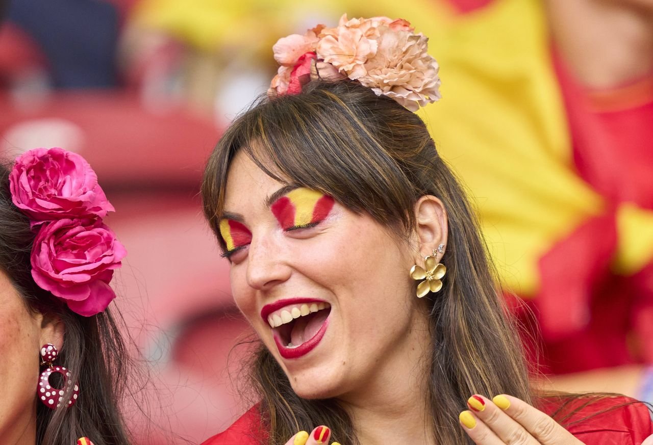 Atmosferă electrizantă pe străzile din Munchen! Spectacol de culori înainte de Spania - Franța_17