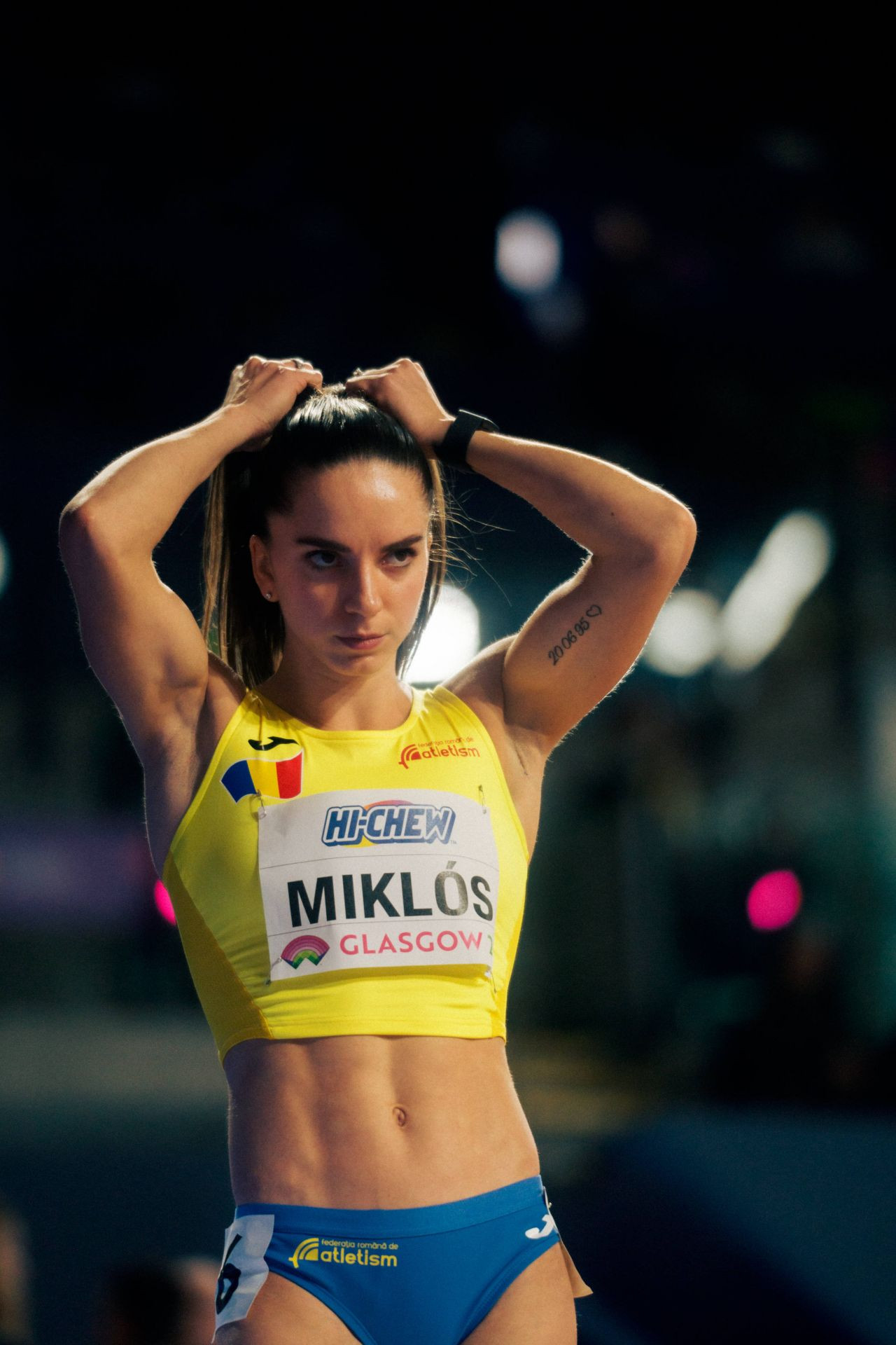 Andrea Miklos, frumoasa sprinteră din Ovalul Magic. 