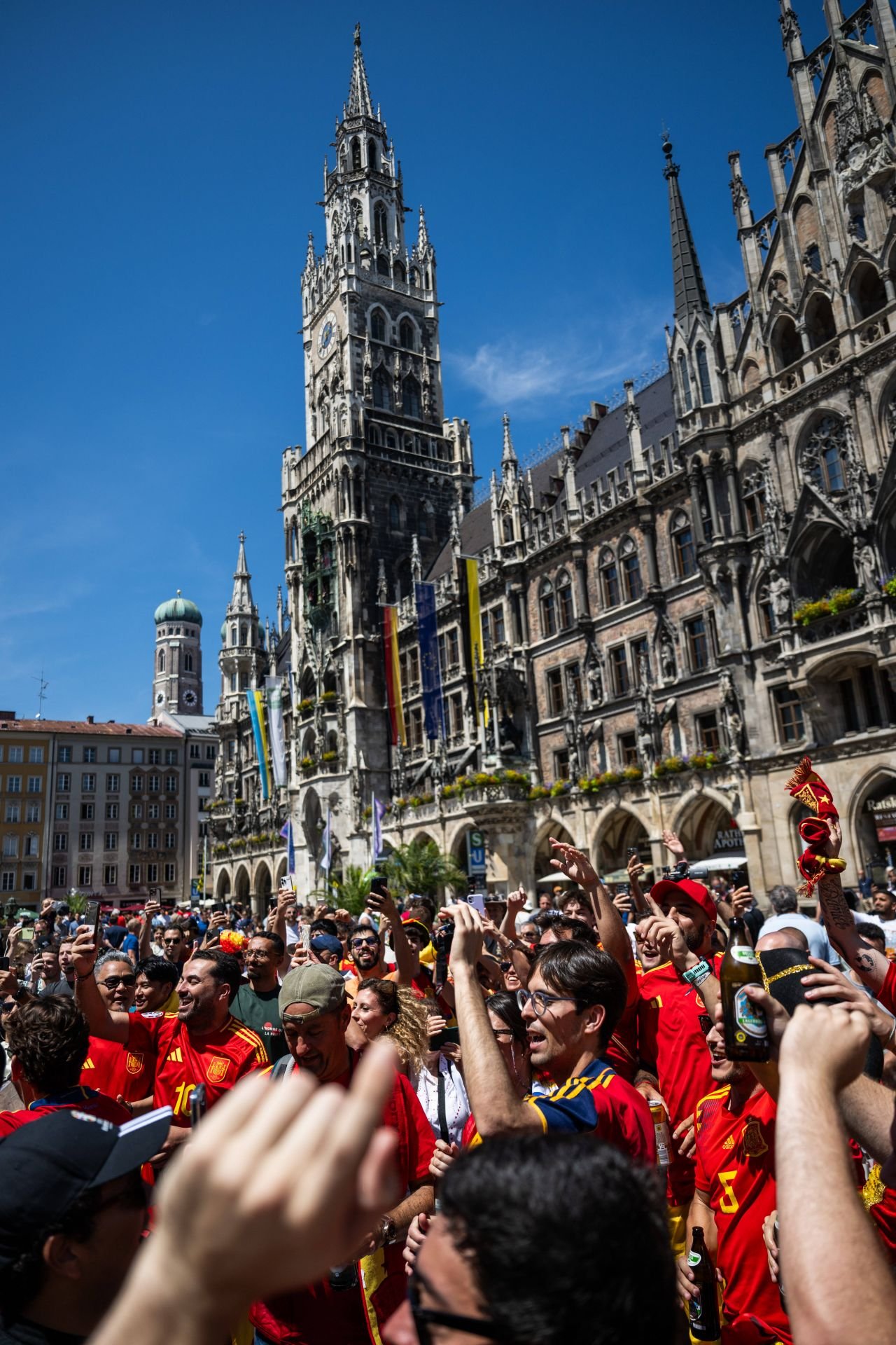 Atmosferă electrizantă pe străzile din Munchen! Spectacol de culori înainte de Spania - Franța_42