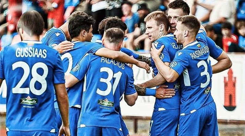 Echipa din Champions League la care joacă 5 foști fotbaliști din Rom&acirc;nia a făcut și ea show &icirc;n turul 1 preliminar!