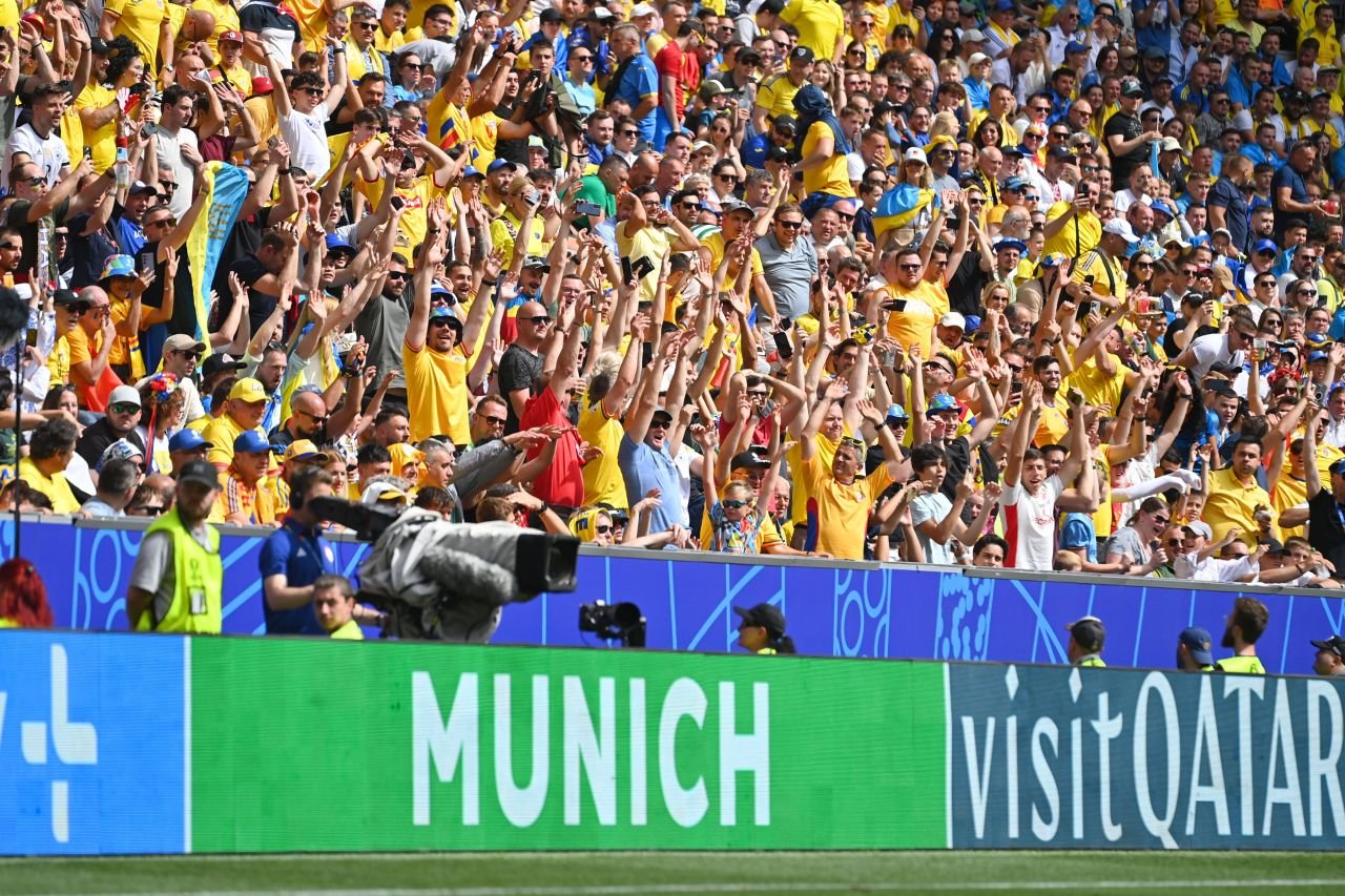 Ambele, la Munchen, dar la porți diferite. Golurile lui Stanciu și Yamal, în top 5 cele mai frumoase, la EURO 2024_20