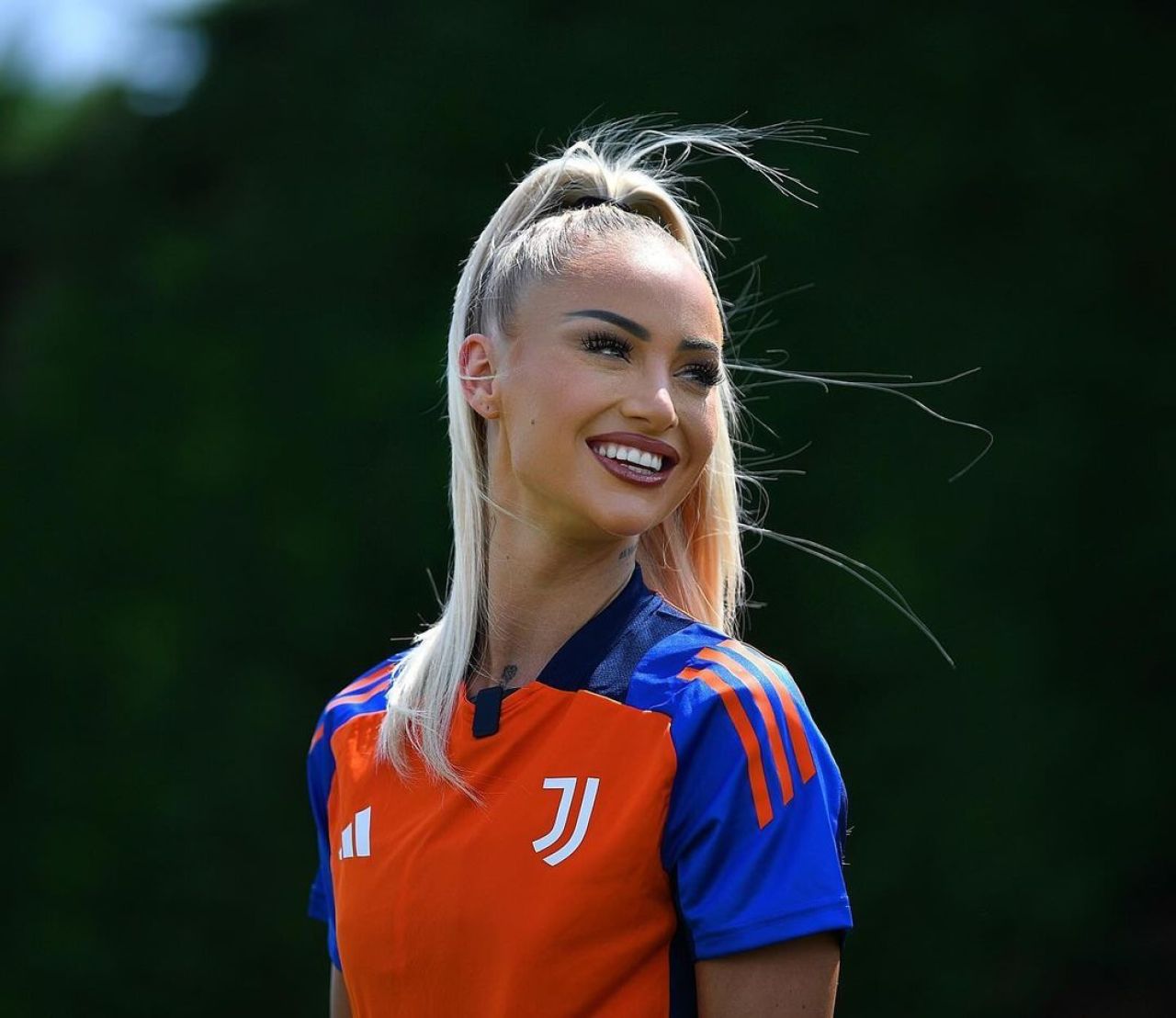 Premieră în fotbalul mondial! Cuplul transferat ”la pachet” la un ”gigant” din Europa: ”Un vis devenit realitate!”_13