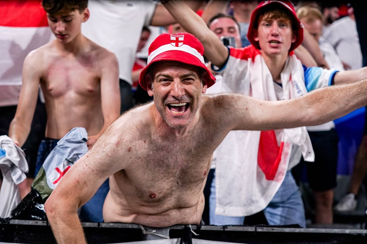 Delir la Dortmund! Cum au sărbătorit englezii calificarea în finala EURO 2024_9