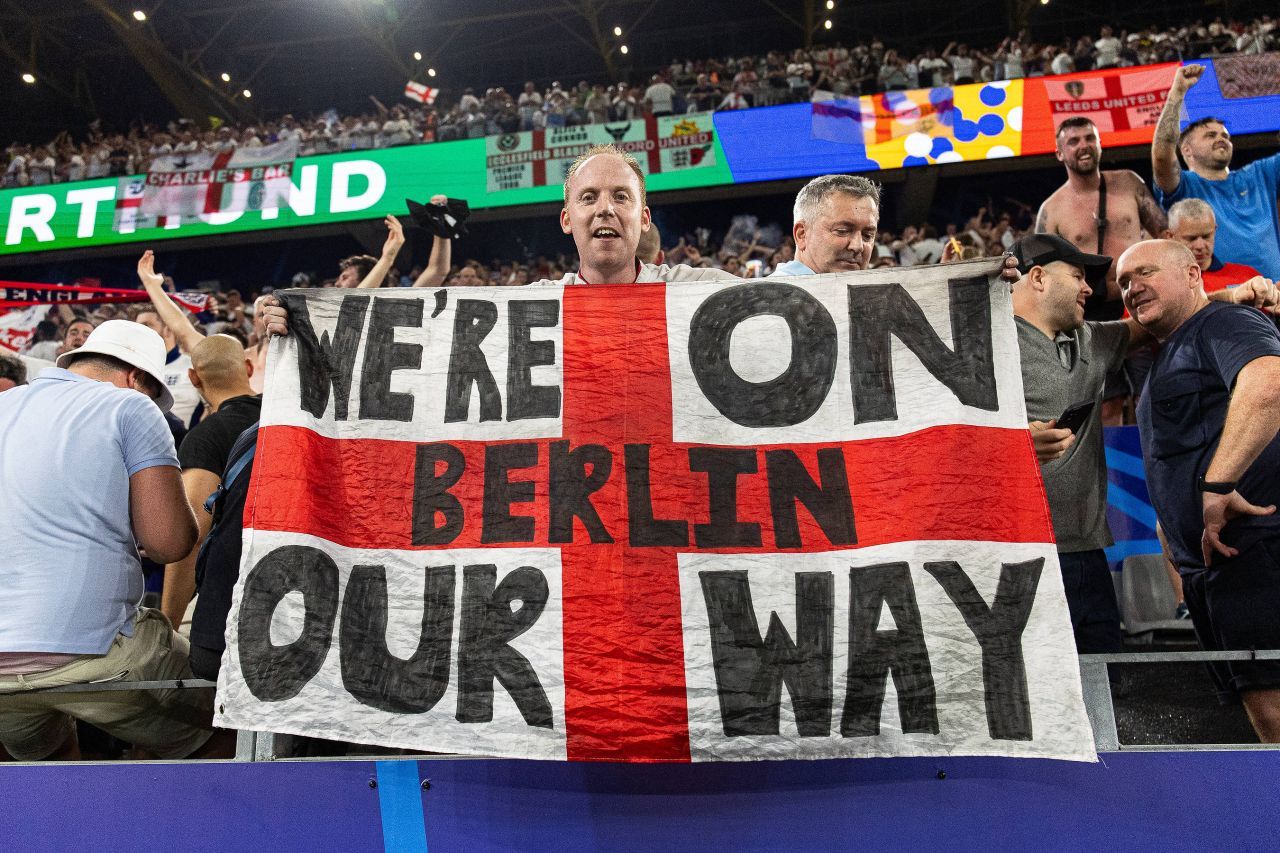 Delir la Dortmund! Cum au sărbătorit englezii calificarea în finala EURO 2024_17