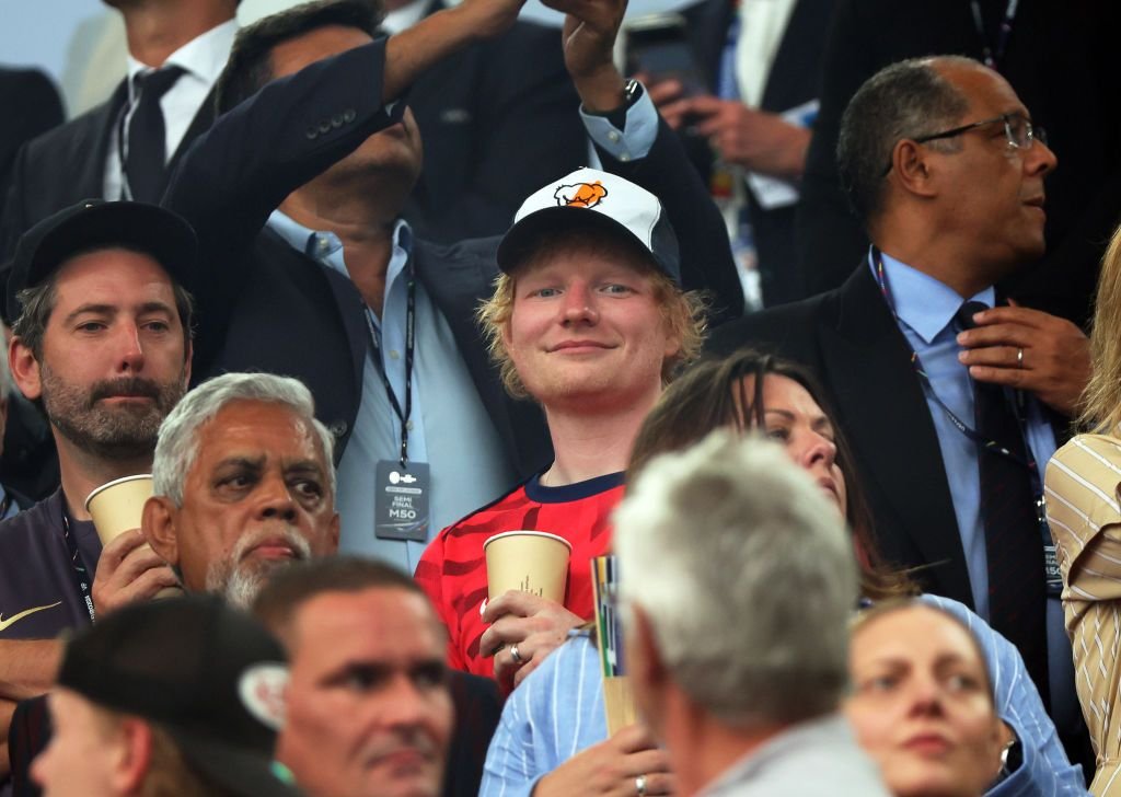 Reacție de milioane! Cum au fost surprinși Adele și Ed Sheeran în momentul în care Anglia a marcat golul victoriei_2