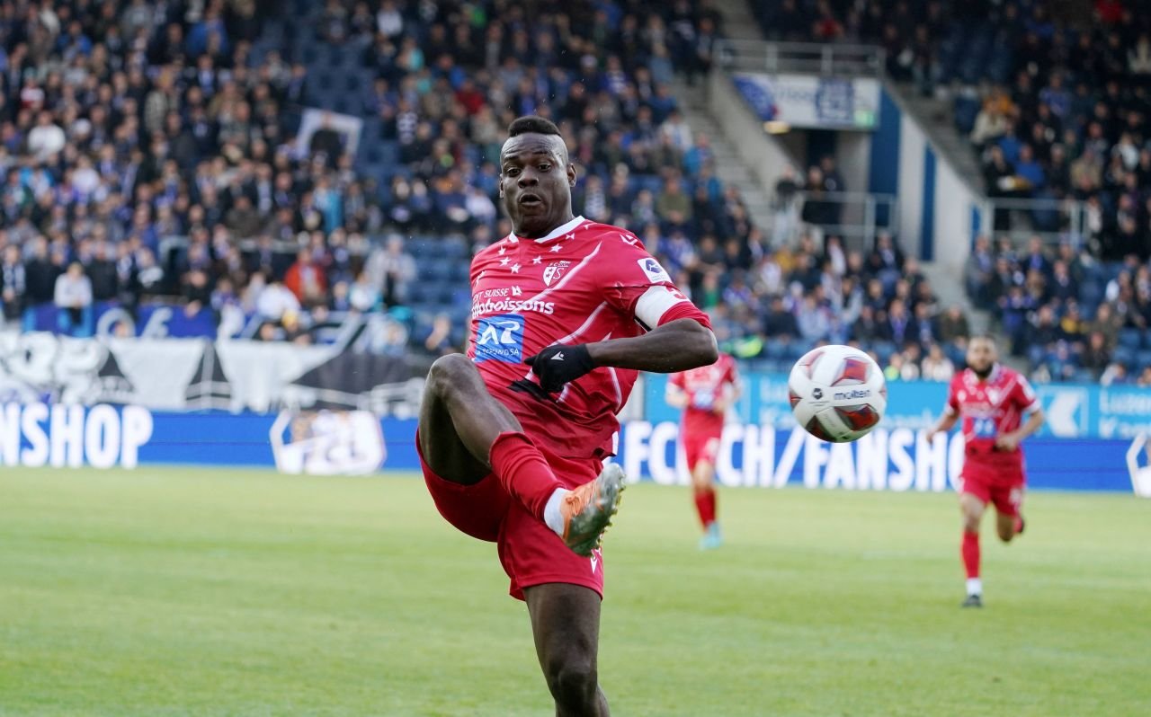 Mario Balotelli are contractul pe masă! 