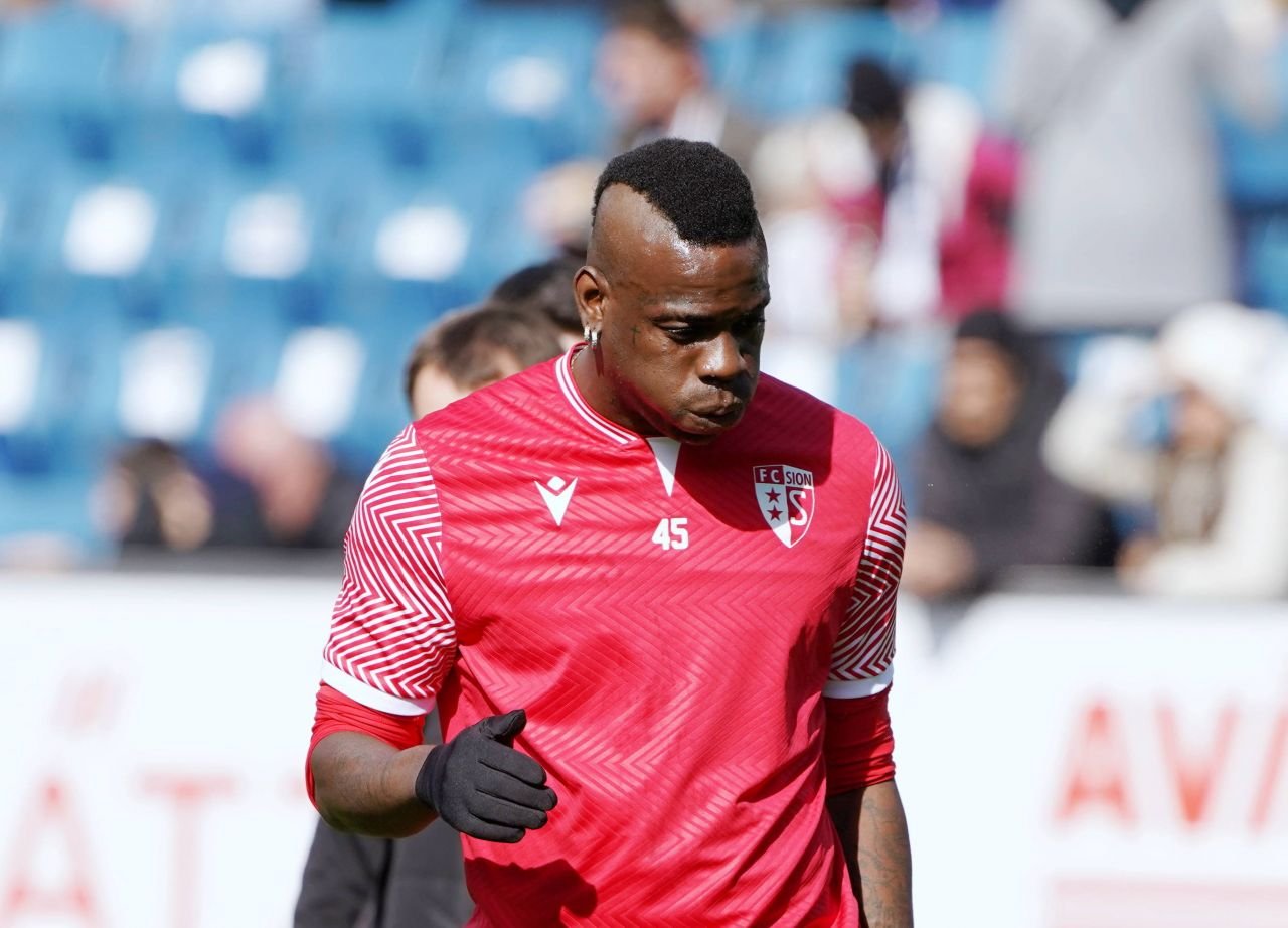Mario Balotelli are contractul pe masă! 