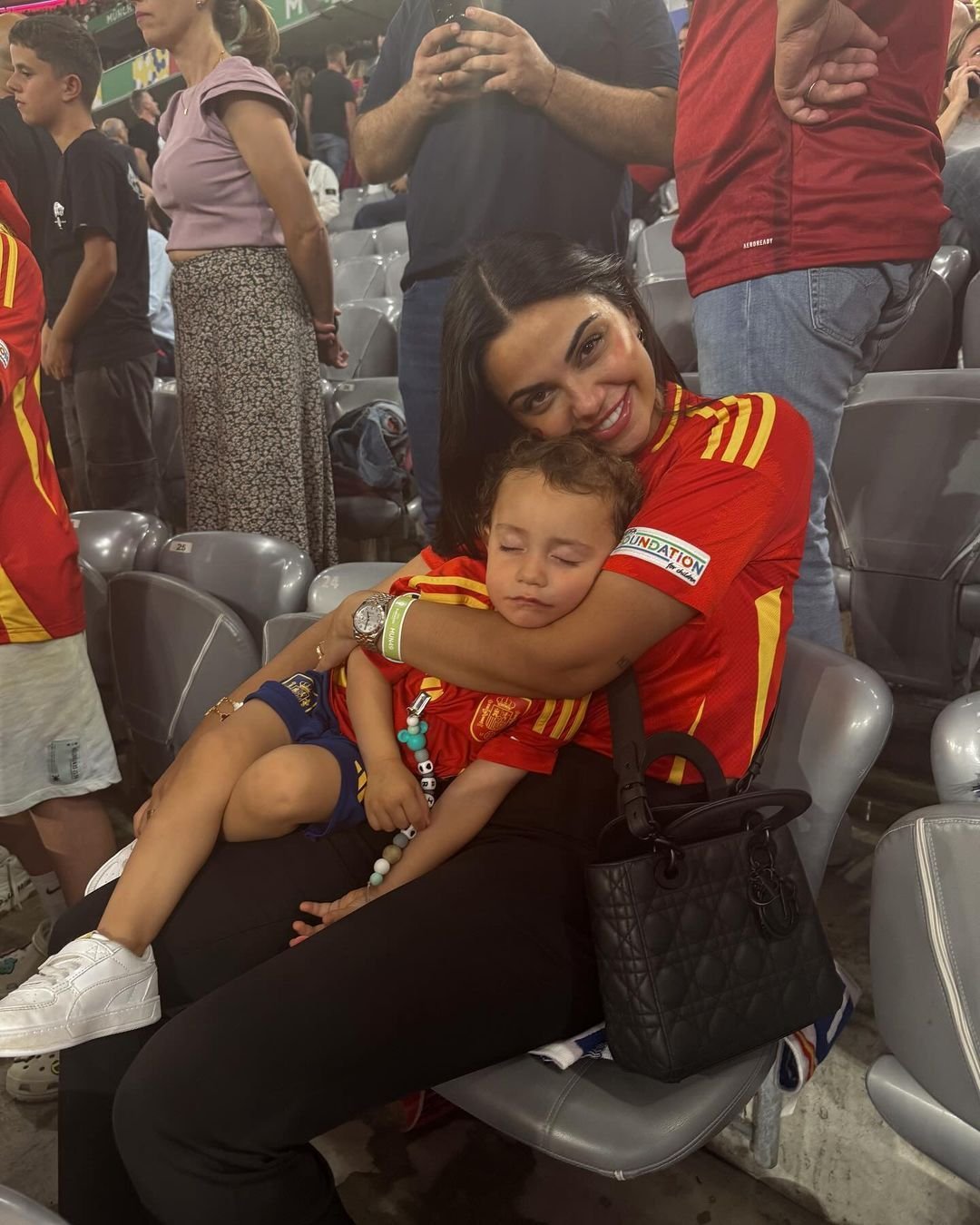Iubita l-a dat de gol! Ce va face un titular al Spaniei dacă va câștiga EURO 2024_4