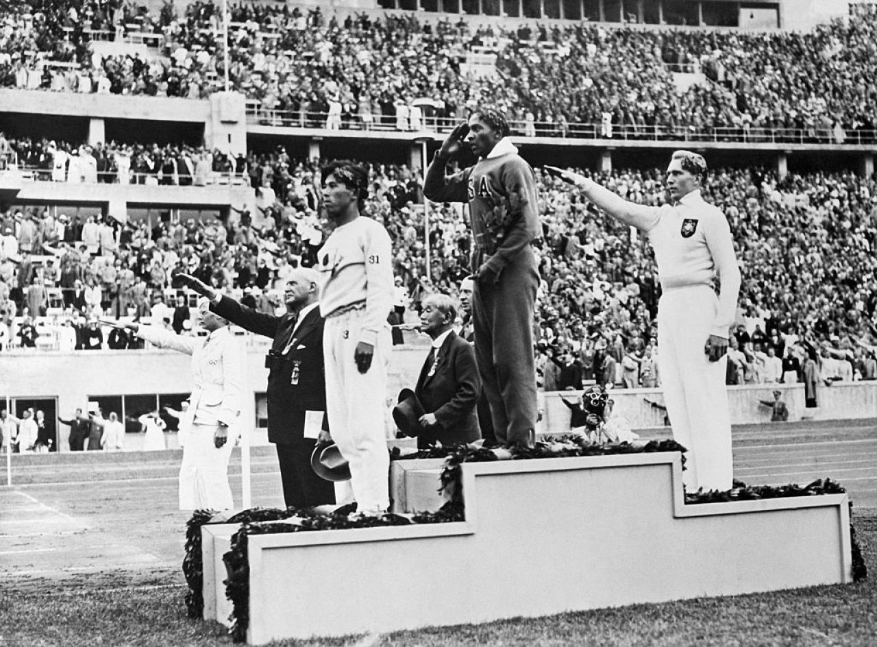 Anglia poate deveni prima oară campioană europeană pe stadionul unde Adolf Hitler a fost umilit de Jesse Owens! _9