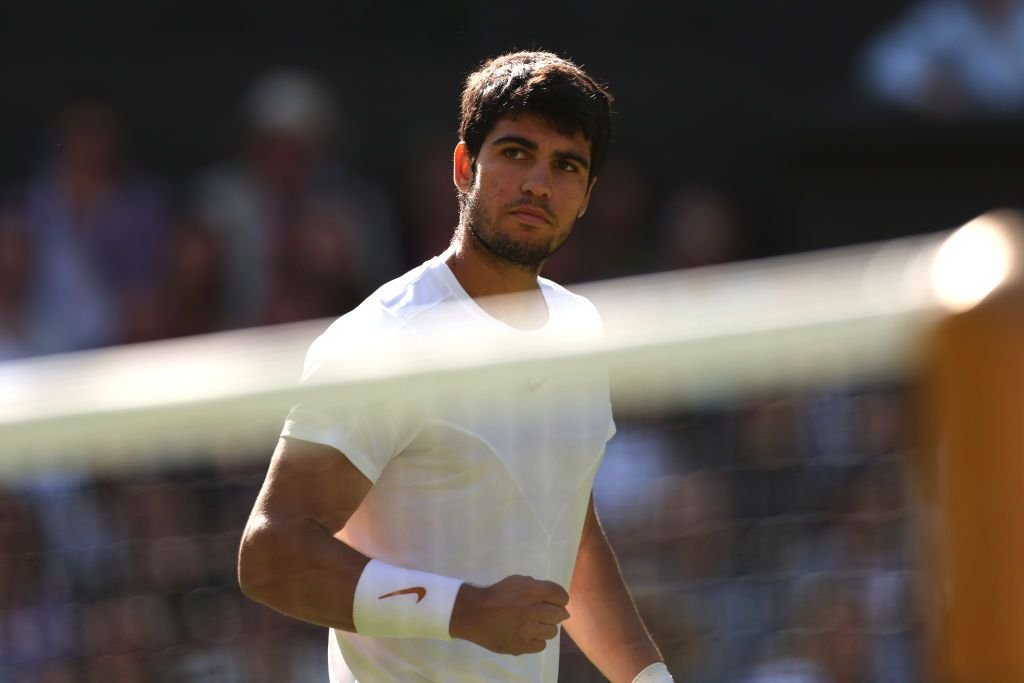 Alcaraz îl așteaptă pe Djokovic în finala Wimbledon. Margot Robbie, spectator de lux pe Terenul Central_38