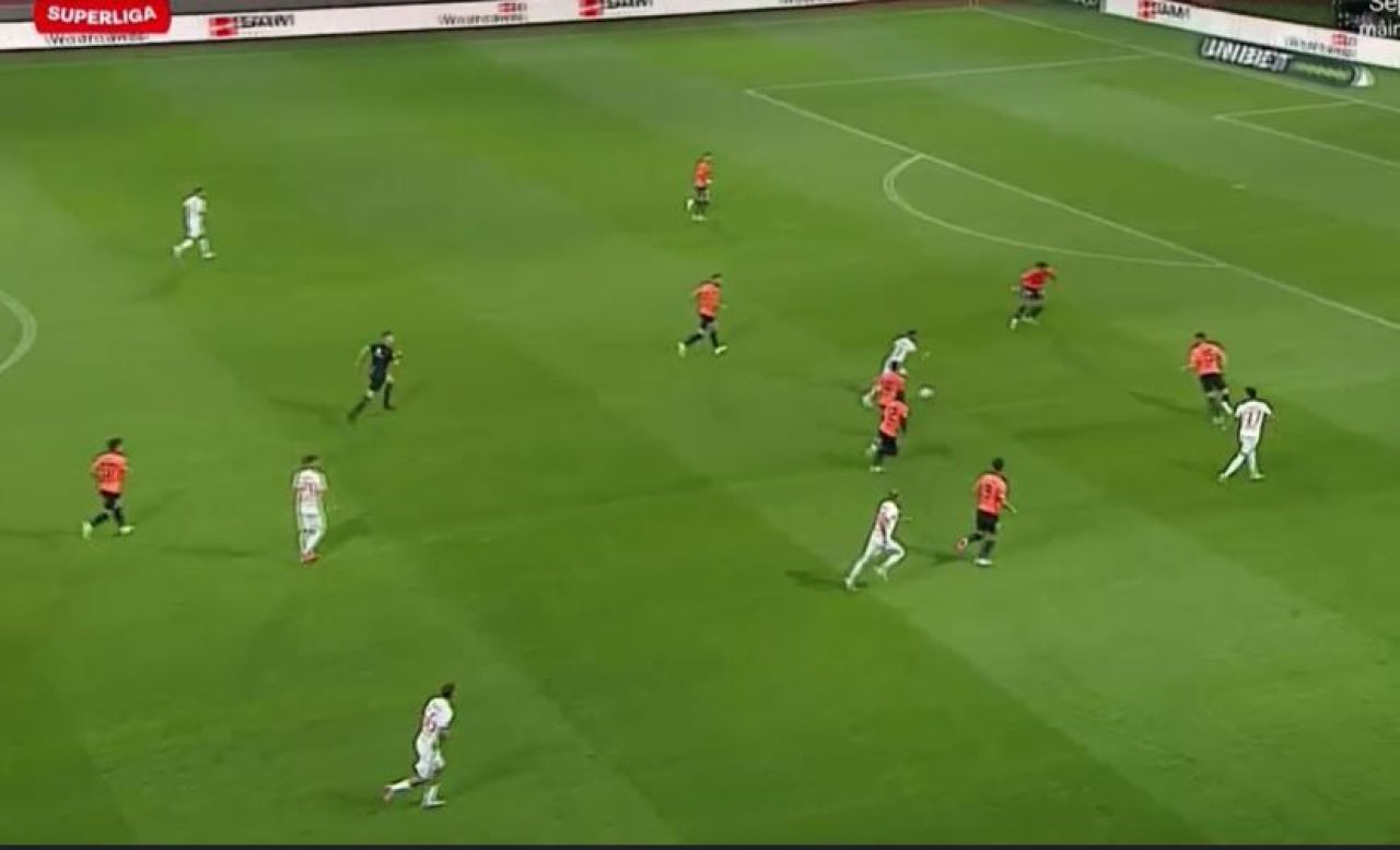 FC Hermannstadt - Universitatea Craiova 0-0! Oltenii s-au împiedicat la Sibiu deși au tras zece șuturi pe poartă_4
