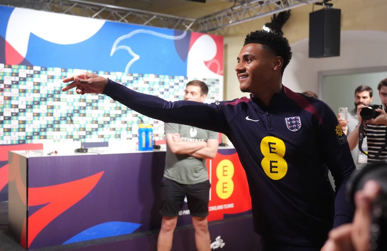 De ce a fost Mbappe înlocuit în prelungiri? 