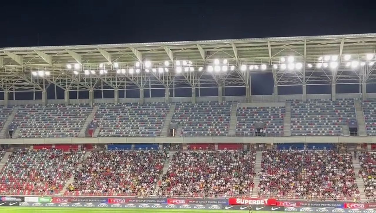 Într-o seară toridă de vară, în Ghencea bate vântul! Cum arată tribunele la FCSB - ”U” Cluj_6