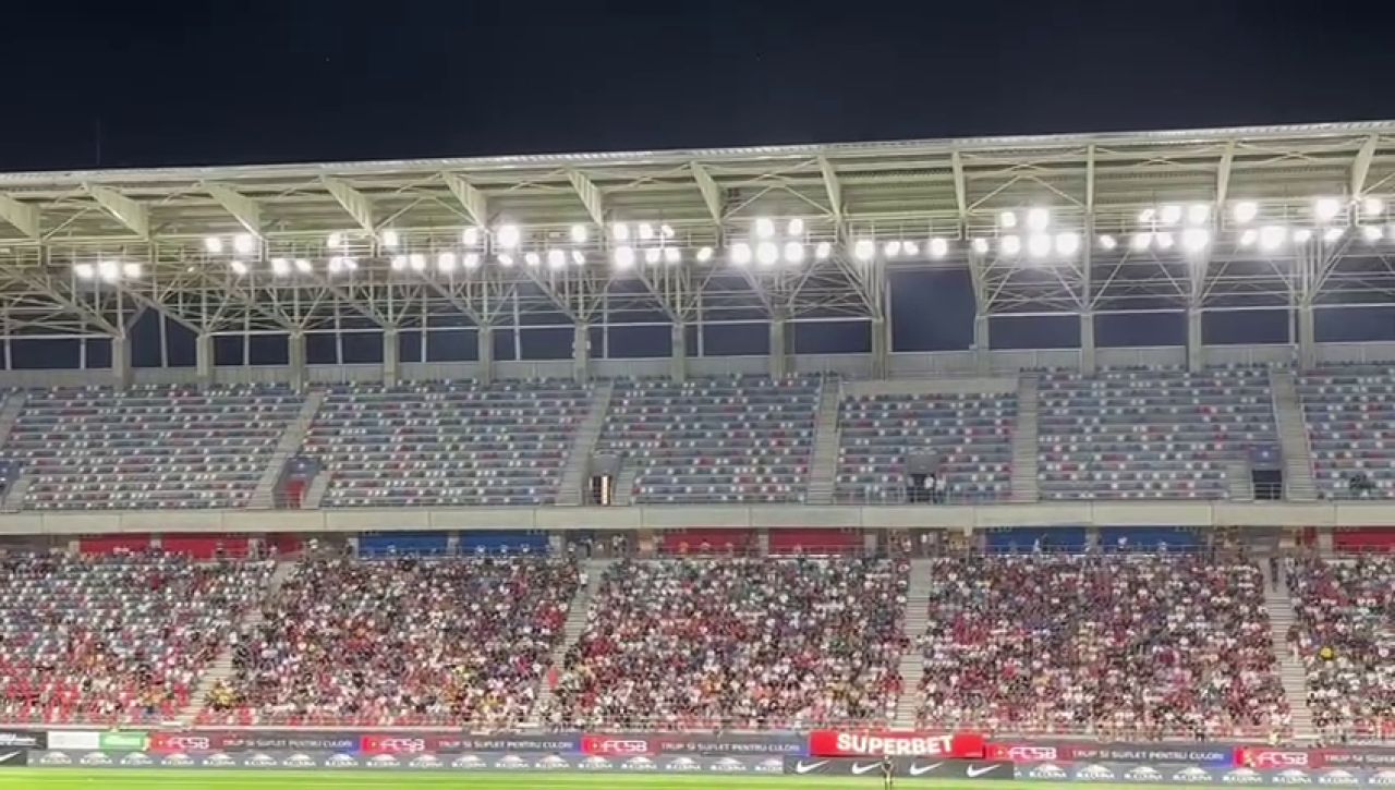 Într-o seară toridă de vară, în Ghencea bate vântul! Cum arată tribunele la FCSB - ”U” Cluj_7