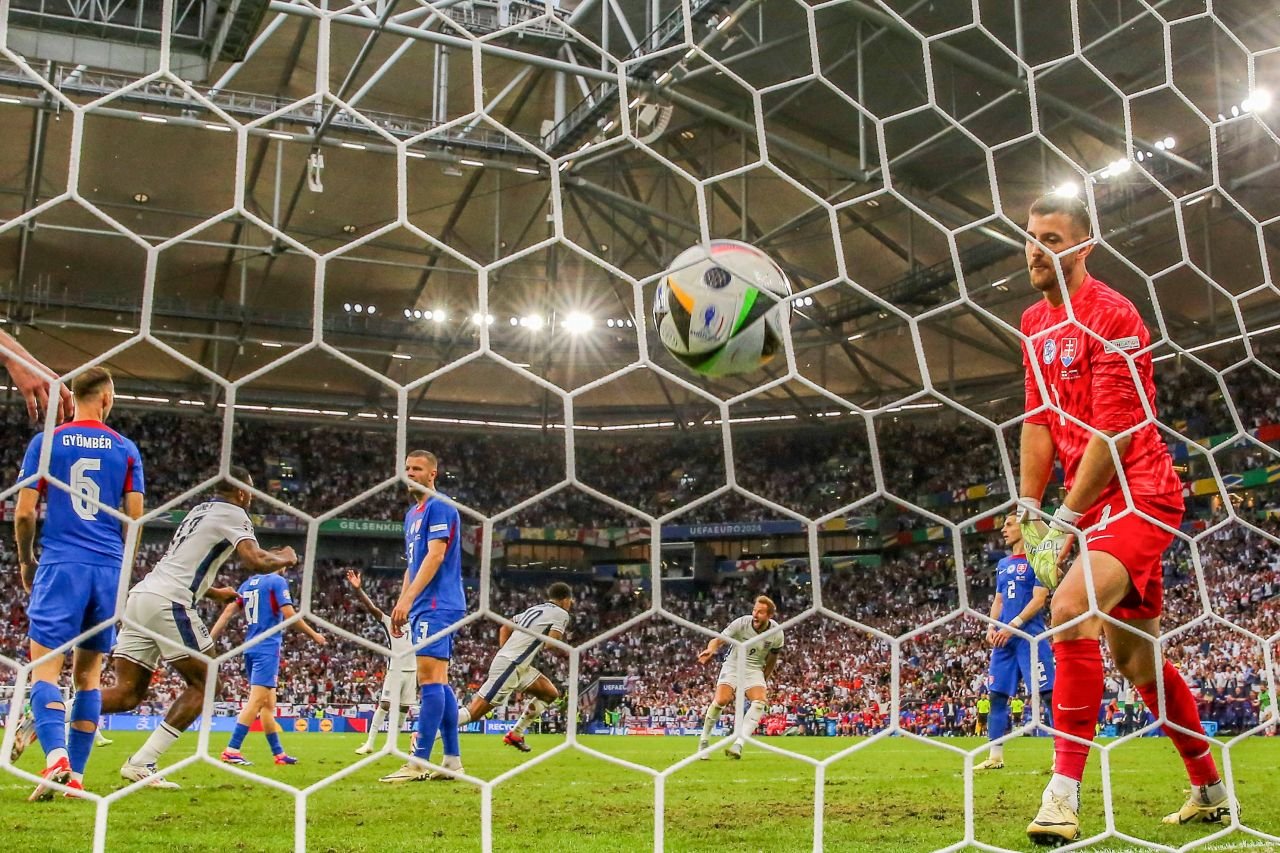 Splendoare-n iarbă: top 5 goluri &icirc;nscrise de Anglia și Spania &icirc;n drumul spre finala EURO 2024