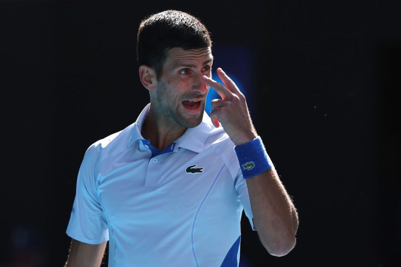 Alcaraz îl surclasează pe Djokovic în finala Wimbledon 2024 și face „dubla Paris - Londra”_15