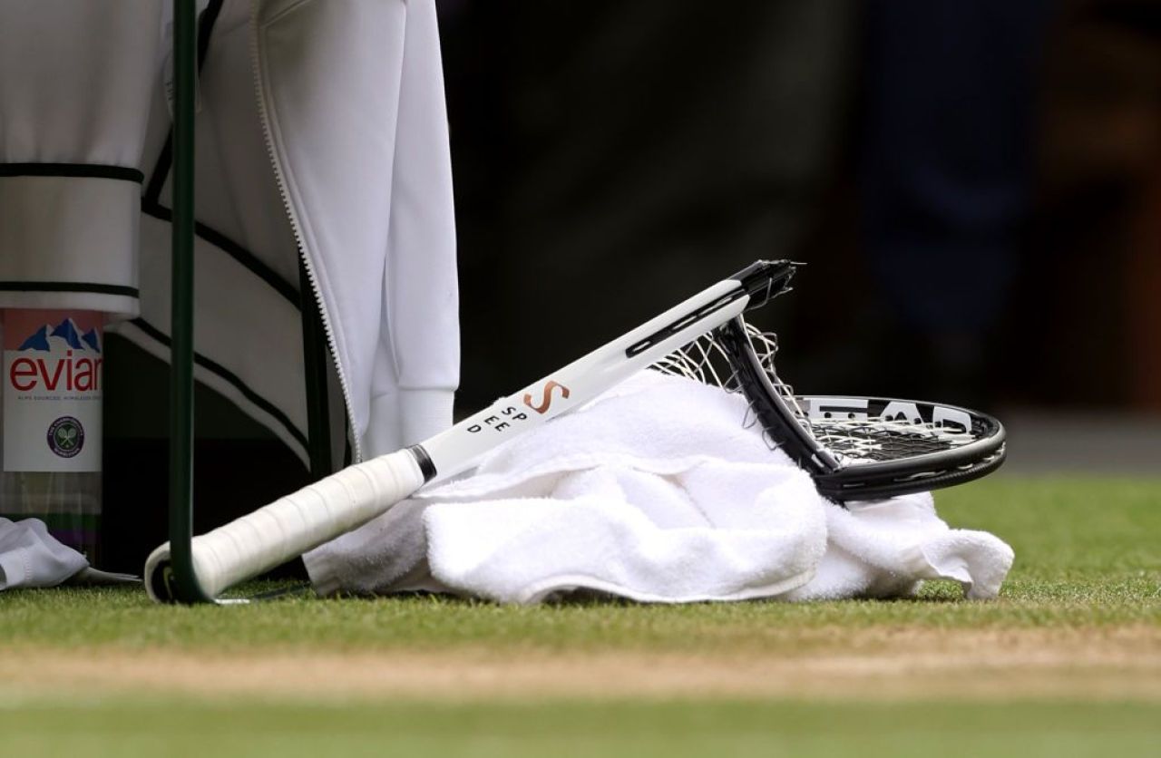 Alcaraz îl surclasează pe Djokovic în finala Wimbledon 2024 și face „dubla Paris - Londra”_32