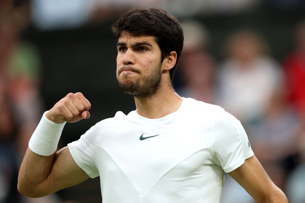 „Încă nu sunt un mare campion” Reacția lui Alcaraz, după ce a egalat un record istoric al idolului său, Roger Federer_31