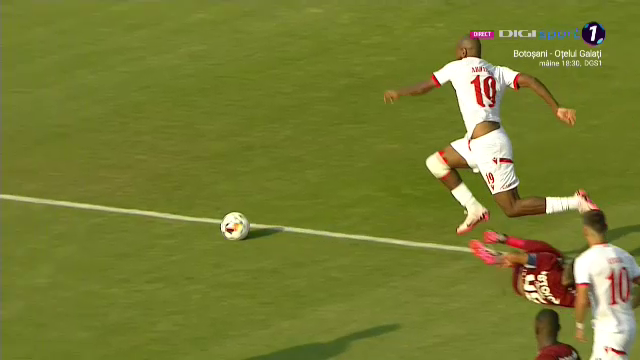 CFR Cluj - Dinamo a început cu o fază controversată! ”Câinii” au cerut un penalty_7