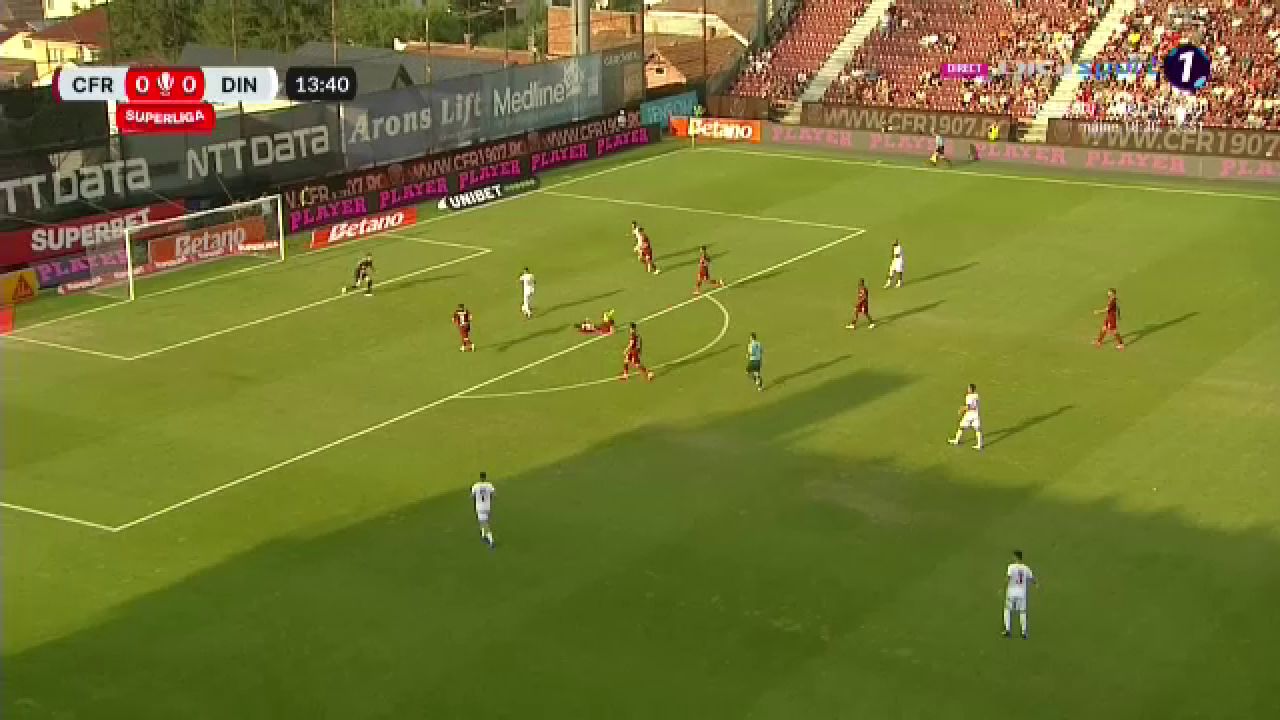 Nu degeaba i-au dat #10! Cătălin Cîrjan, gol senzațional la debut pentru Dinamo: ”Superexecuție”_5