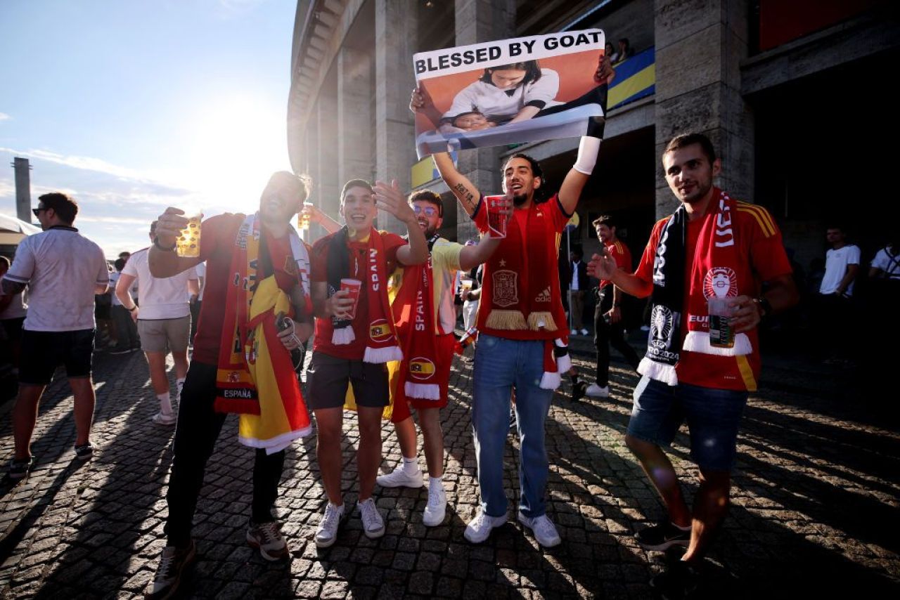 Berlinul a fost luat cu asalt de fani, înainte de finala de la EURO 2024. Spania - Anglia e de la 22:00 pe PRO TV și VOYO_15