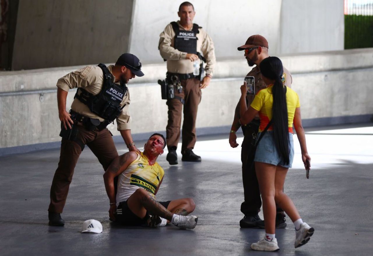 UPDATE | Start amânat la finala Copa America, din cauza incidentelor violente. Fanii au încercat să intre prin gurile de ventilație_3