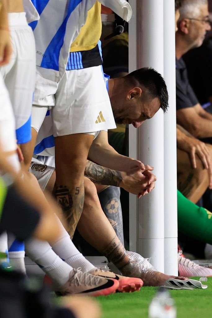 Imagini emoționante! Lionel Messi a ieșit în lacrimi de pe teren, în finala Copa America, din cauza unei accidentări _7