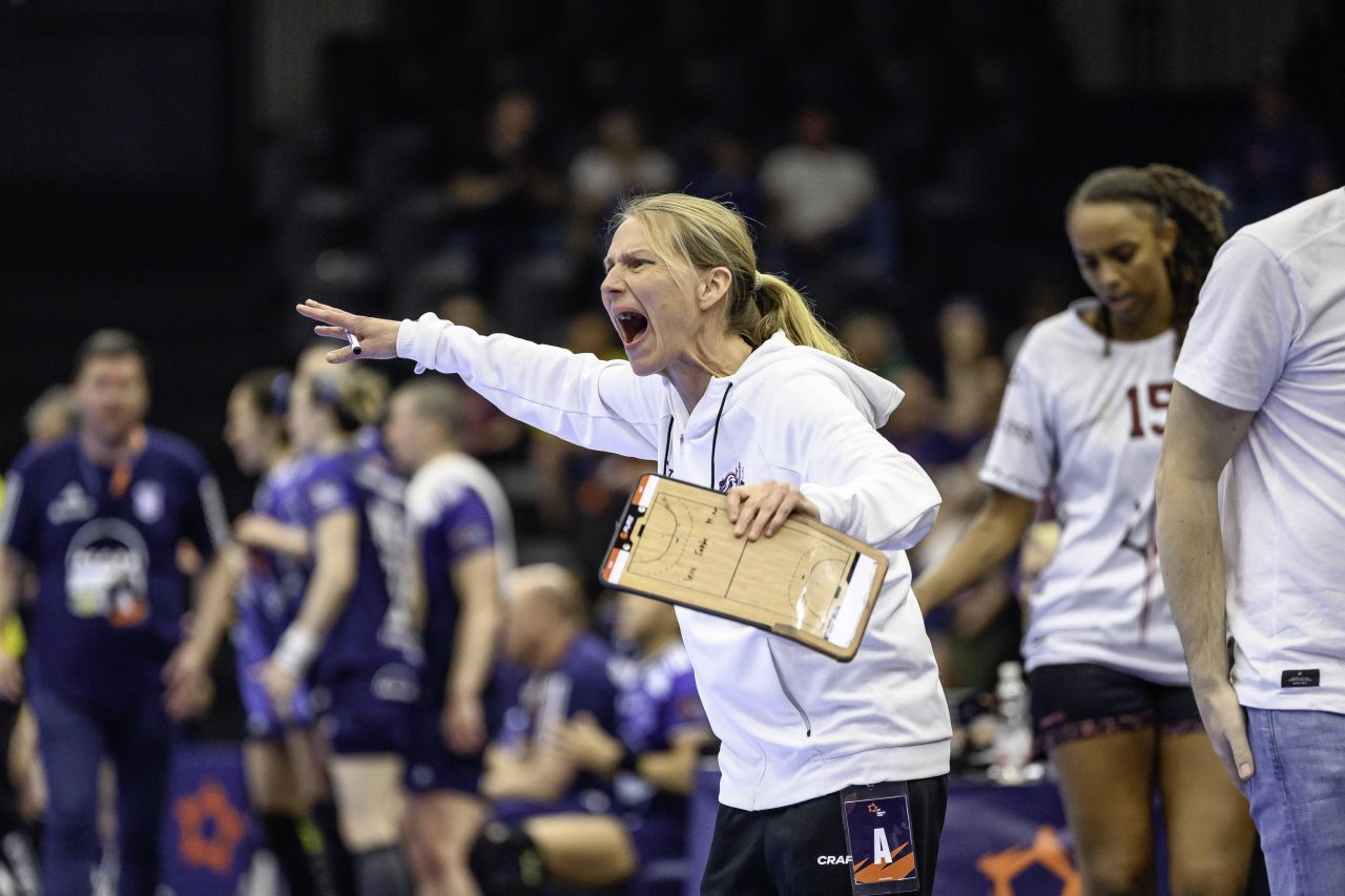 Helle Thomsen revine la CSM București!