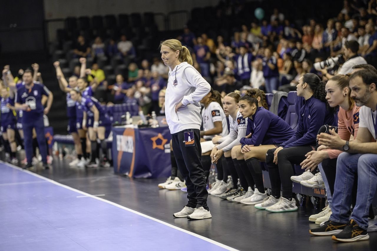 Helle Thomsen revine la CSM București! 