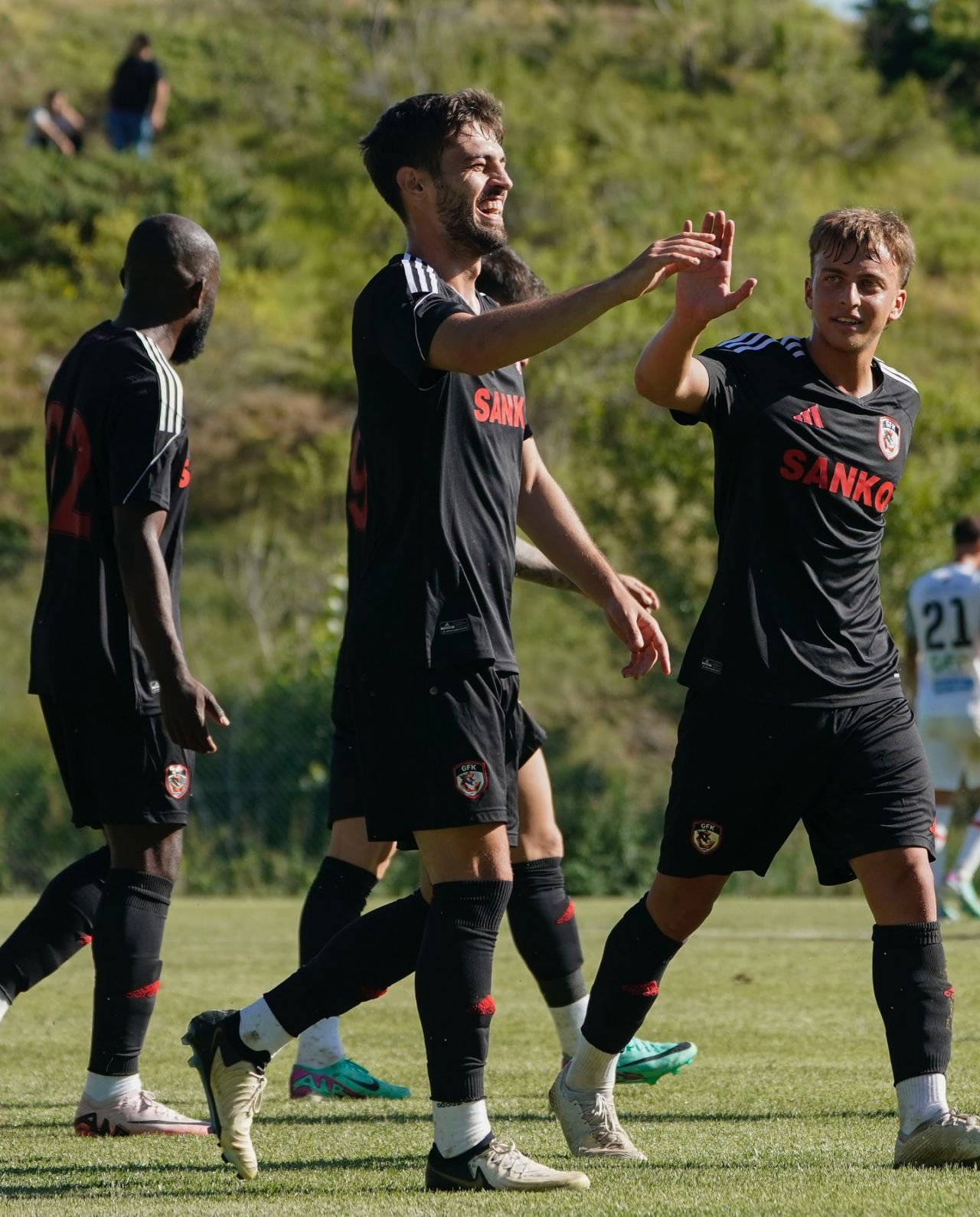 Cât s-a încheiat amicalul CSC Șelimbăr - Gaziantep FK, cu un spaniol Rodri la români și un român decisiv la turci_5