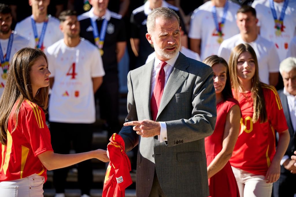 Nebunie la Madrid! Furia Roja a sărbătorit cu zeci de mii de fani trofeul câștigat la EURO 2024_5