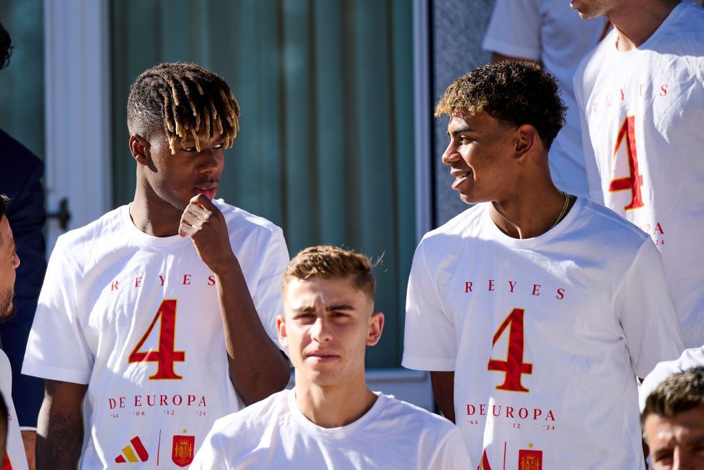 Nebunie la Madrid! Furia Roja a sărbătorit cu zeci de mii de fani trofeul câștigat la EURO 2024_8