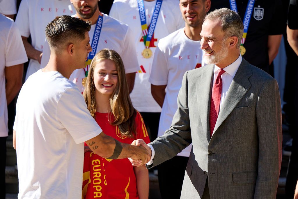 Nebunie la Madrid! Furia Roja a sărbătorit cu zeci de mii de fani trofeul câștigat la EURO 2024_9