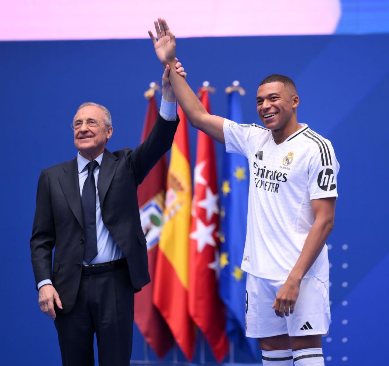 Kylian Mbappe, prezentat la Real Madrid! Discursul fotbalistului în fața a peste 85.000 de fani_1