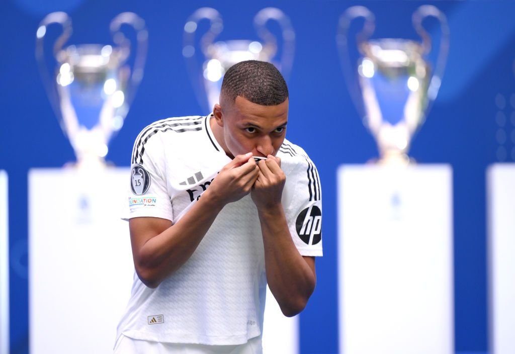 Kylian Mbappe, prezentat la Real Madrid! Discursul fotbalistului în fața a peste 85.000 de fani_17