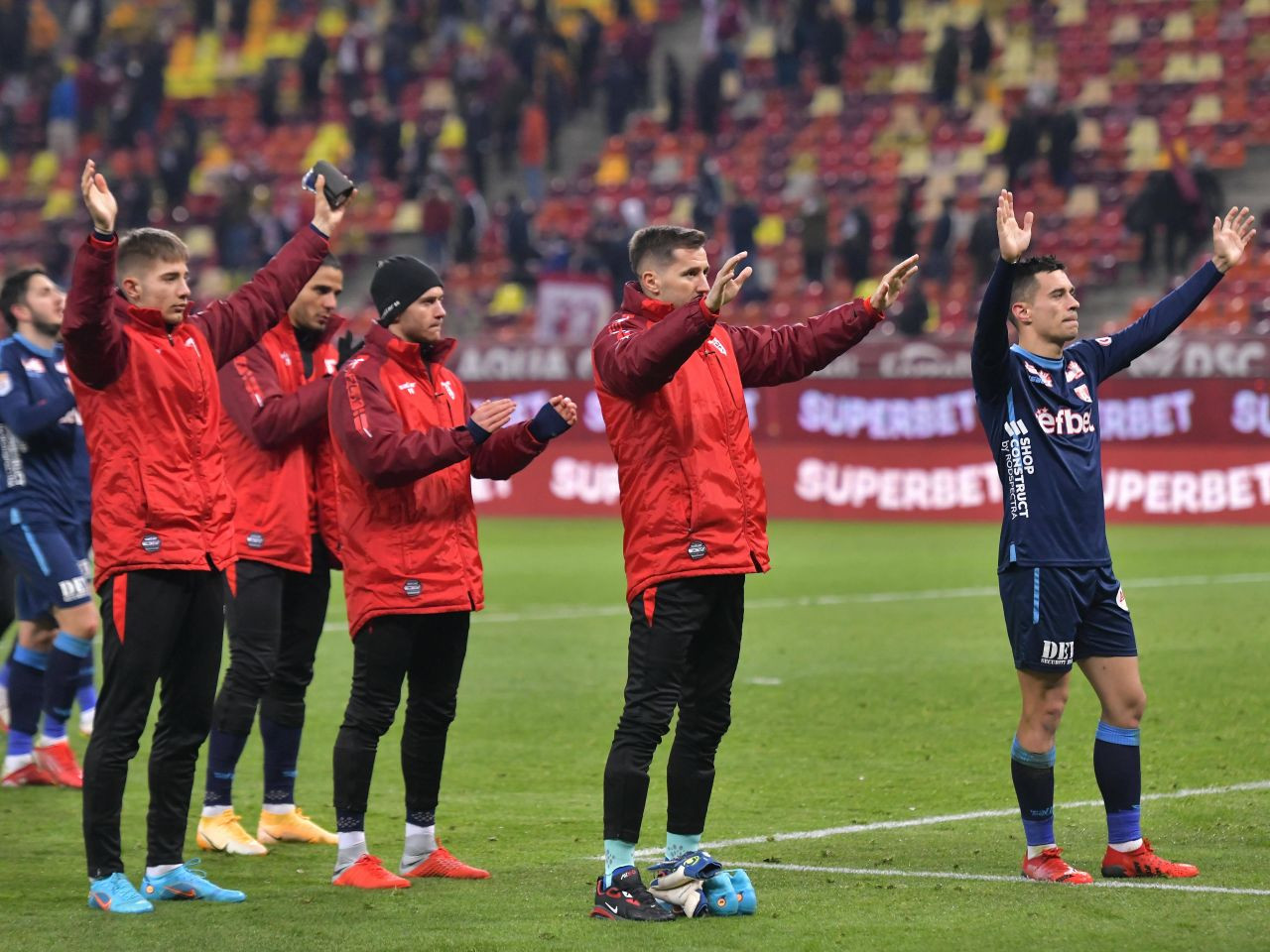 Făcea legea &icirc;n Superligă și acum a fost dat afară de la echipă din cauza unor comentarii pe rețelele sociale