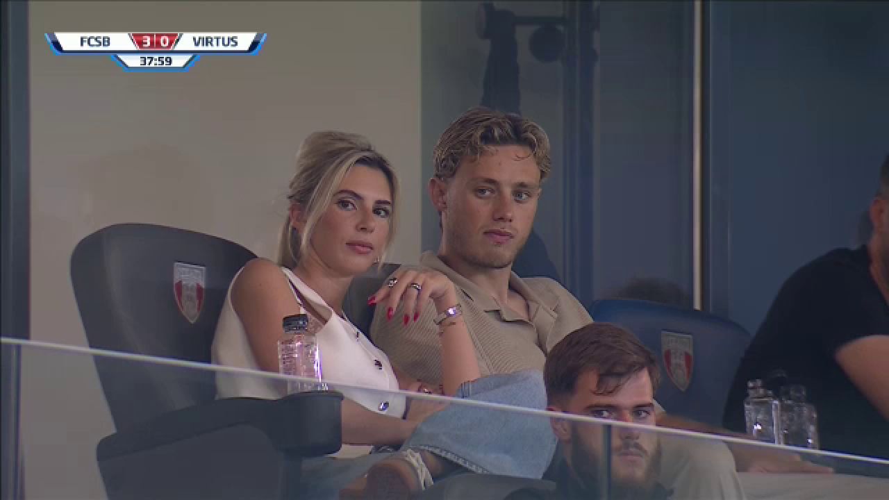 Apariție surpriză la meciul FCSB - Virtus! Cine a fost prezent în tribunele din Ghencea_5