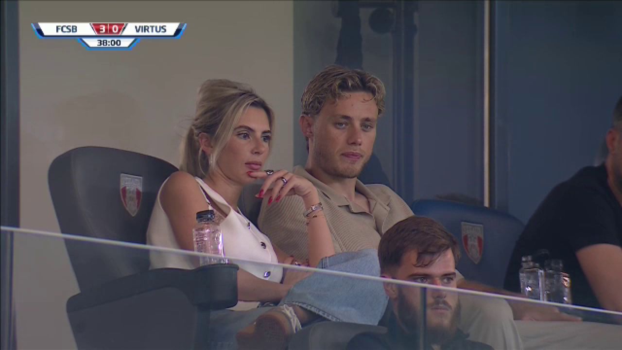 Apariție surpriză la meciul FCSB - Virtus! Cine a fost prezent în tribunele din Ghencea_6