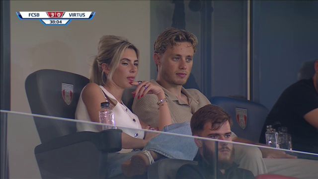 Apariție surpriză la meciul FCSB - Virtus! Cine a fost prezent în tribunele din Ghencea_8