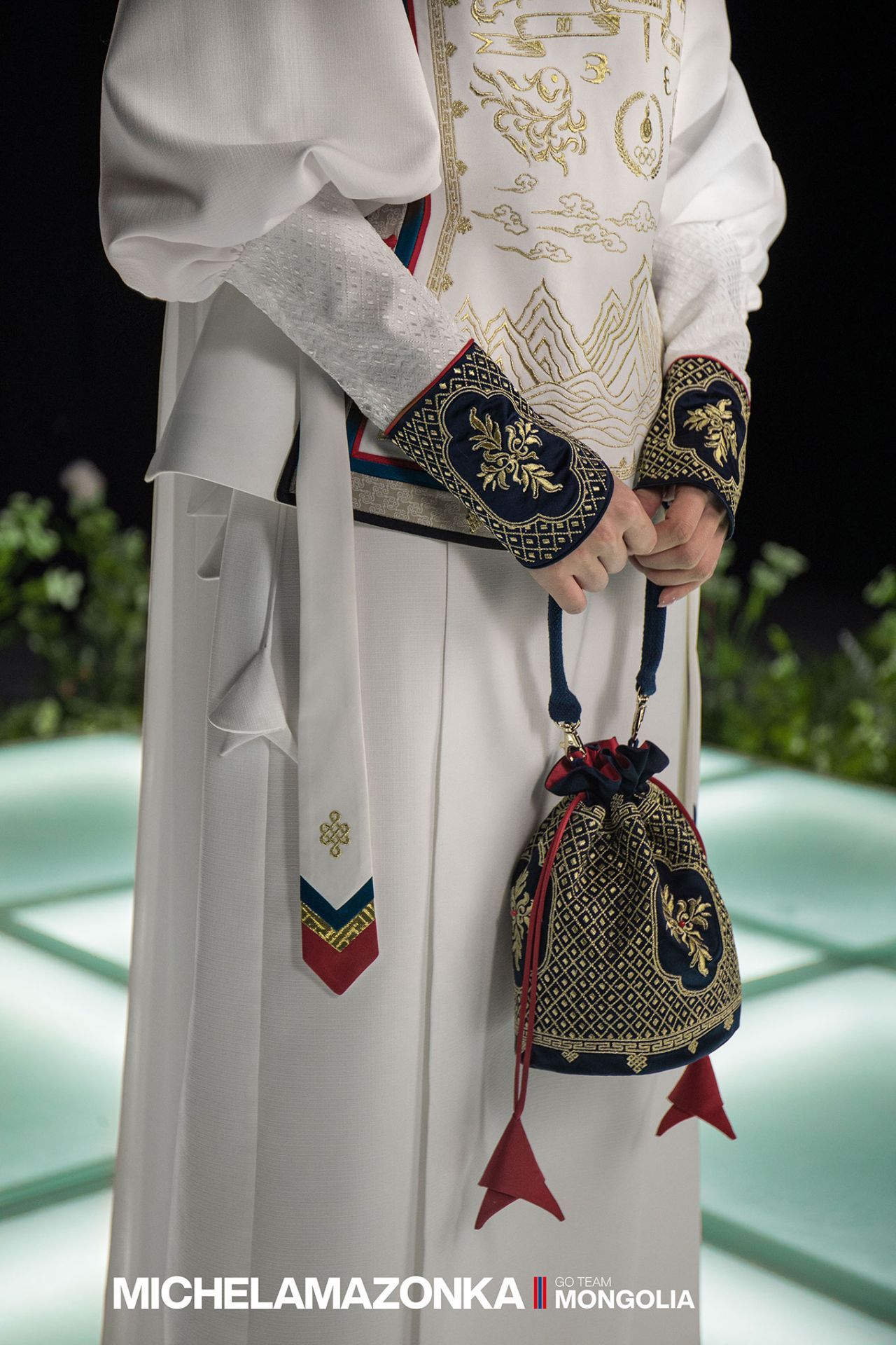 Uniformele Mongoliei pentru JO 2024 au înnebunit lumea modei! Sunt inspirate din costumele luptătorilor lui Ginghis Han_8