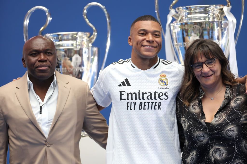 Mama lui Kylian Mbappe a vorbit despre plecarea atacantului de la PSG: Vom face asta dacă nu vom avea de ales