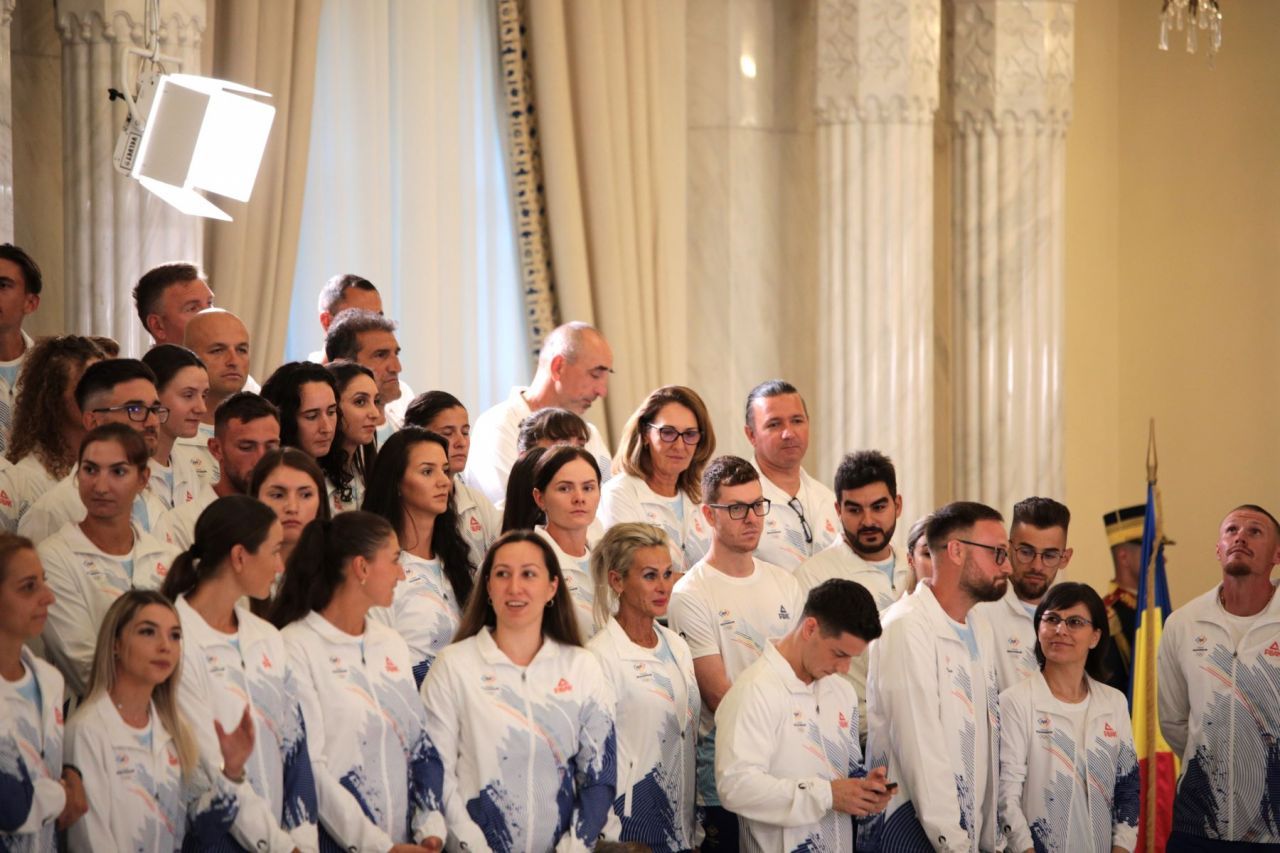 Căldura președintelui i-a sufocat pe sportivi. De ce li s-au tăiat picioarele olimpicilor care s-au întâlnit cu Klaus Iohannis_6