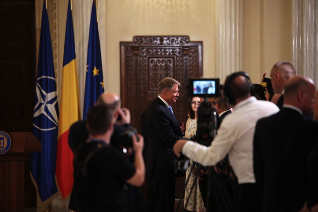 Căldura președintelui i-a sufocat pe sportivi. De ce li s-au tăiat picioarele olimpicilor care s-au întâlnit cu Klaus Iohannis_22
