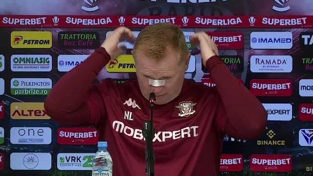 Cum a apărut Neil Lennon înainte de Rapid - CFR Cluj, după accidentul din Herăstrău: