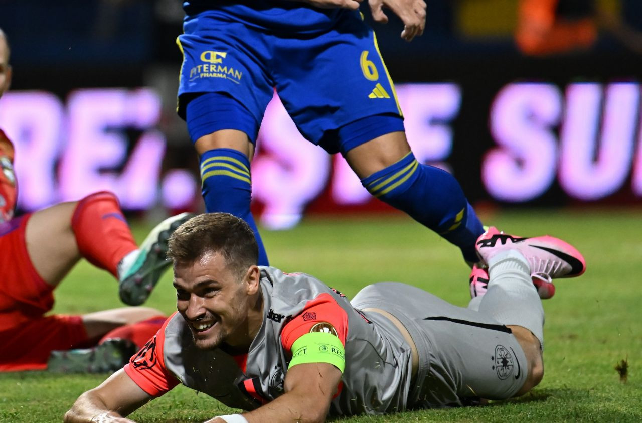 Opinii diferite despre cea mai controversată fază din Unirea Slobozia - FCSB: &rdquo;E clar!&rdquo; / &rdquo;Fază grea!&rdquo;