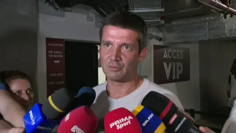 Cristi Chivu a fost în Giulești la Rapid - CFR Cluj și a răspuns la o singură întrebare după meci