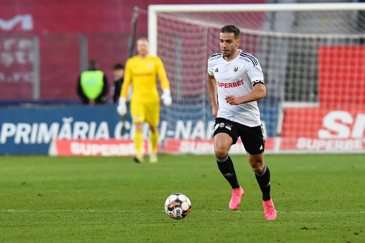 U Cluj – FC Hermannstadt 3-1. Victorie clară pentru fotbaliștii lui Neluțu Sabău_2
