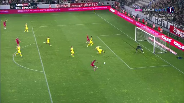 A rupt plasa! Gol superb marcat de Hakim Abdallah în Dinamo - Petrolul_5