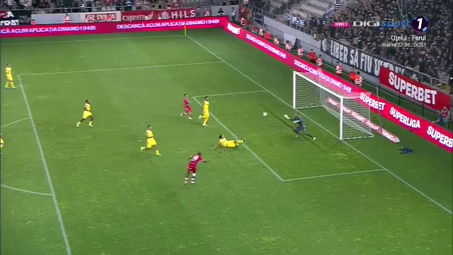 A rupt plasa! Gol superb marcat de Hakim Abdallah în Dinamo - Petrolul_6